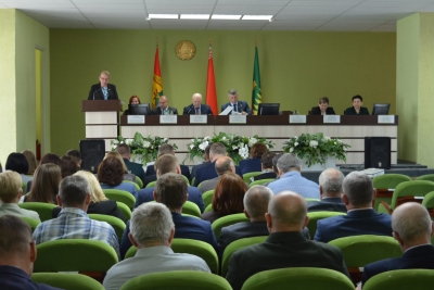Итоги социально-экономического развития Краснопольщины за I квартал 2026 года подвели на заседании райисполкома
