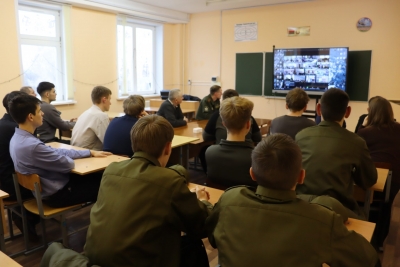 Телемост с Военной академией: как старшеклассники Краснополья узнали о карьере на службе