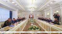 Лукашенко обозначил важность оснащения войск современным вооружением для решения задач обороны