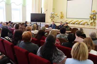 Единый день информирования в Краснополье: обсуждение обороноспособности и патриотизма