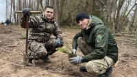 Красота и польза: молодежь Могилевской области присоединилась к акции "Дай лесу новае жыццё"