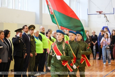 С песней и гордо чеканя шаг. Как соревнуются военно-патриотические клубы Могилевской области