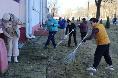 Краснопольщина хорошеет: как прошел субботник, объединивший весь район